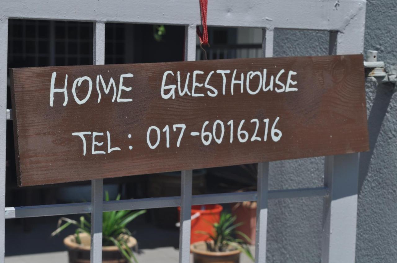 Home Guesthouse Malacca Екстер'єр фото